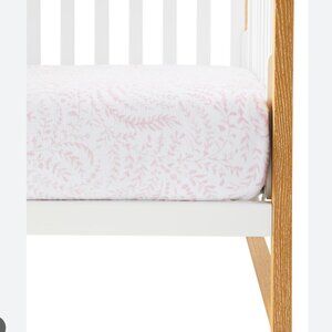 Serena and Lily Starling Priano pink sand crib sheet